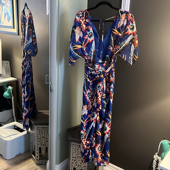 🛑 1 hour sale. Red Carter, Vivian tropical, Anthropologie - Picture 7 of 7